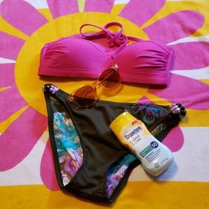 NWOT Athleta bikini top
